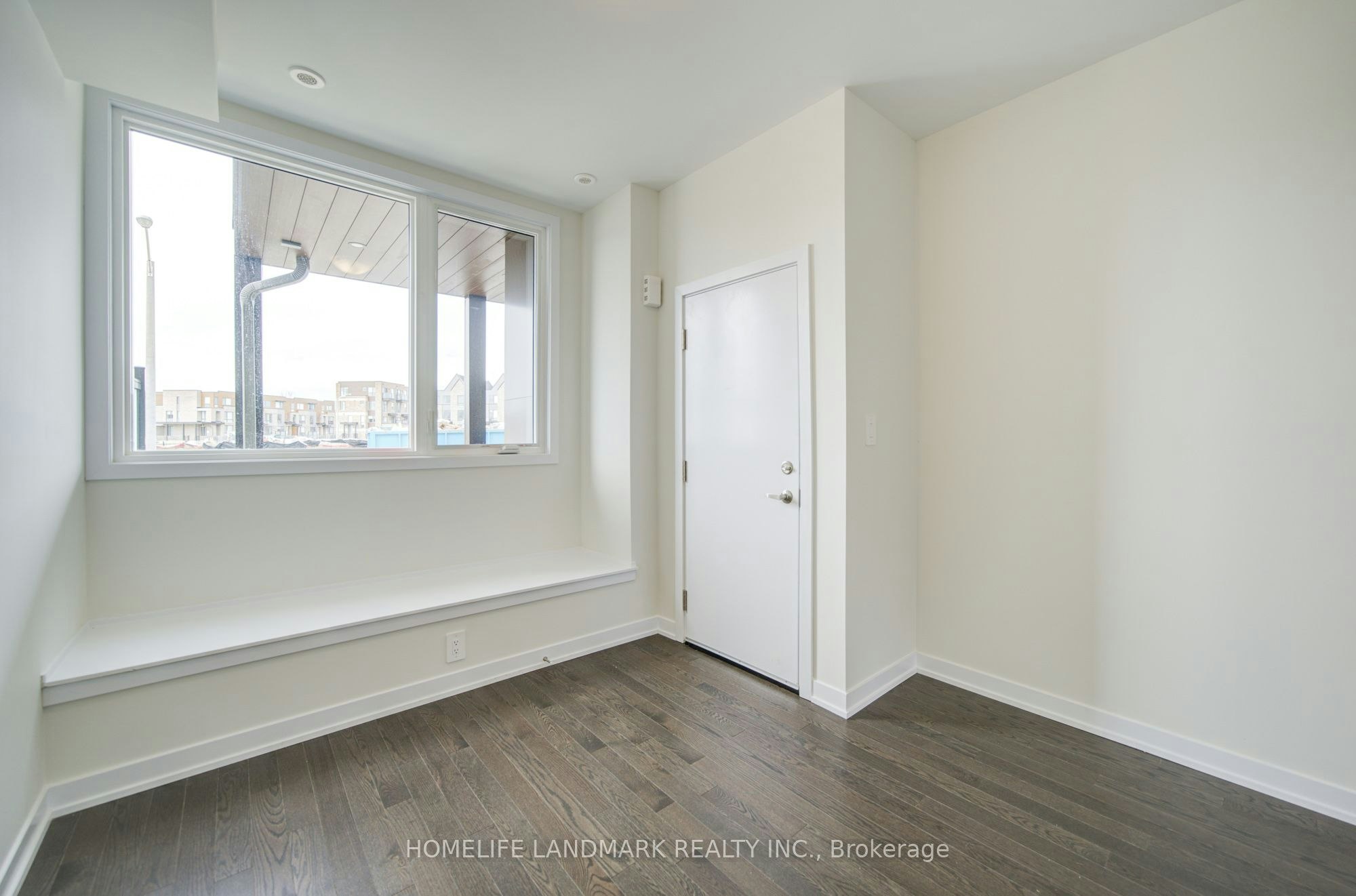 426 New Lawrence Heights Way Boulevard, Toronto, ON, M6A 0E6 - 9
