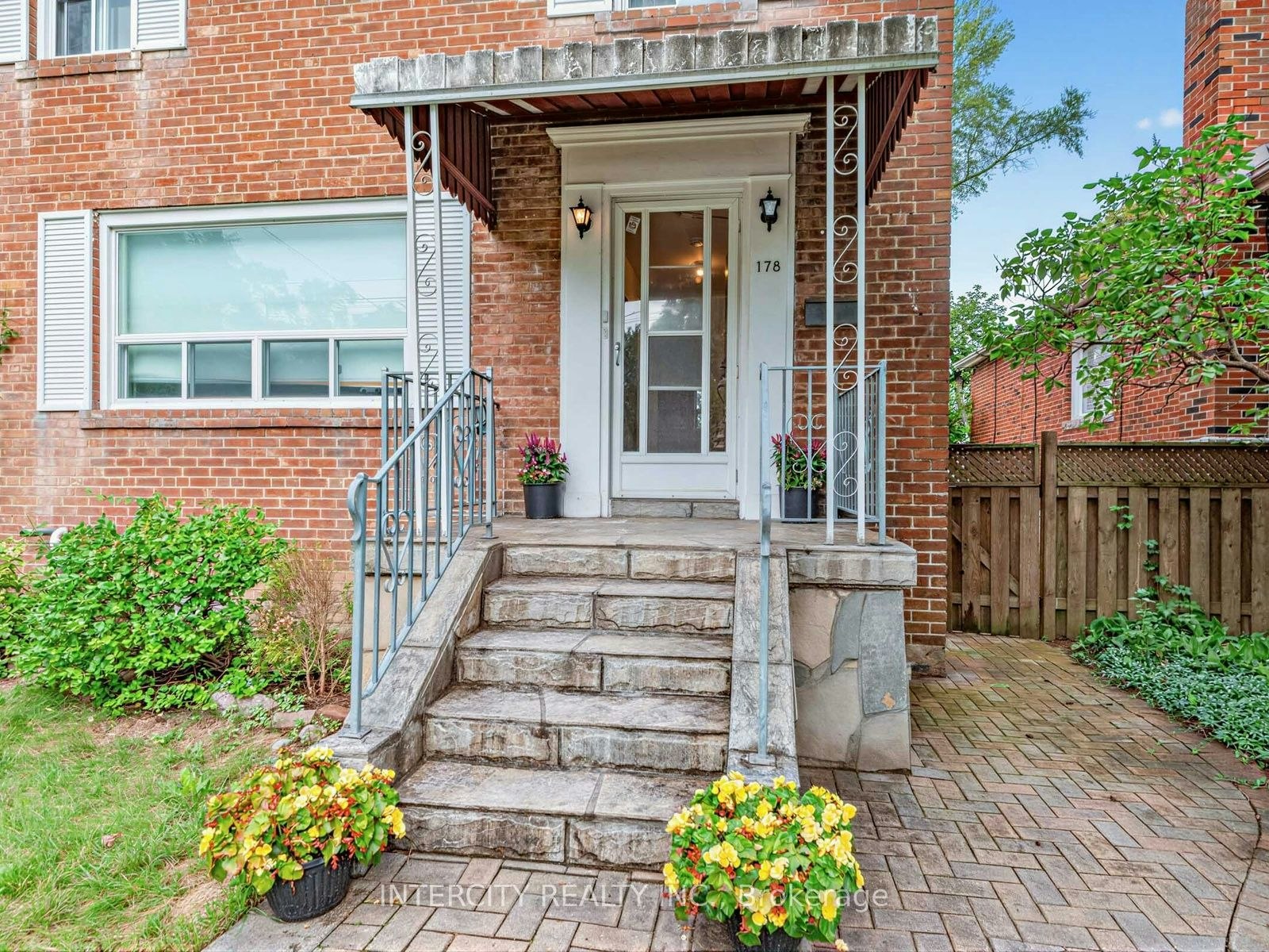 178 Bogert Avenue, Toronto, ON, M2N 1K9 - 3