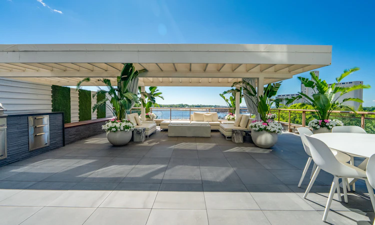 602E-500 Queens Quay W