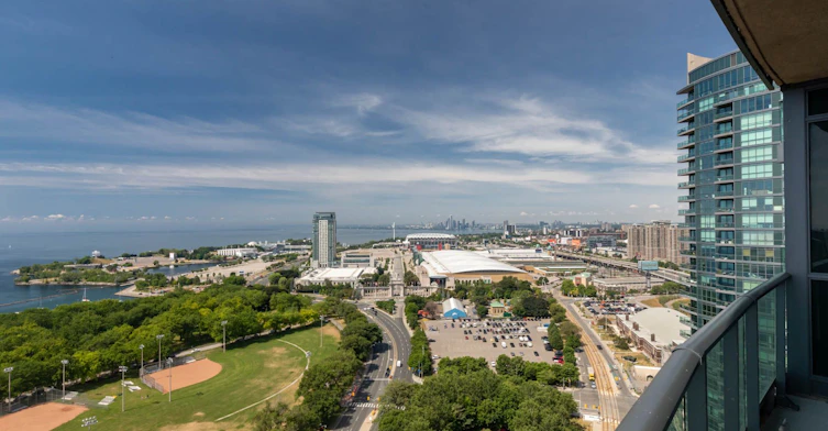 2904-215 Fort York Boulevard, Toronto, ON, M5V 4A2 - 23