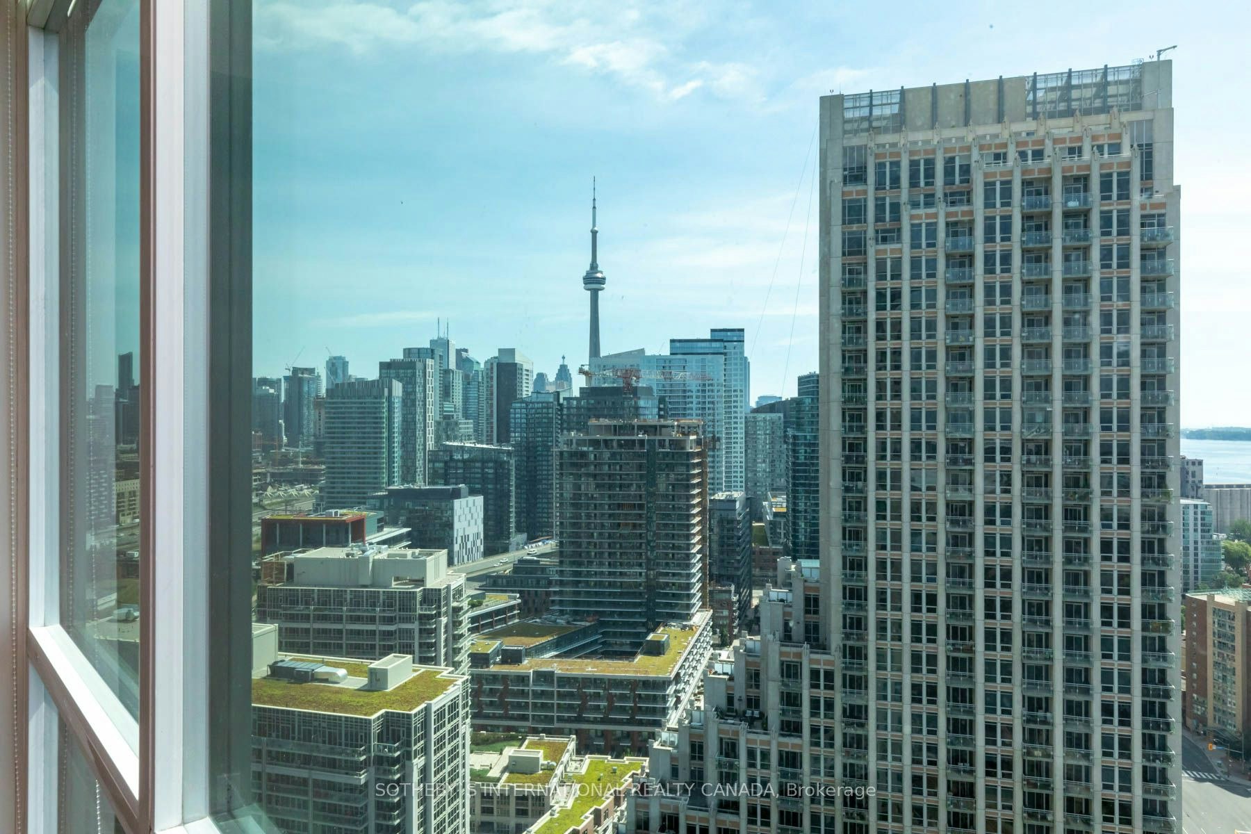 2904-215 Fort York Boulevard, Toronto, ON, M5V 4A2 - 25