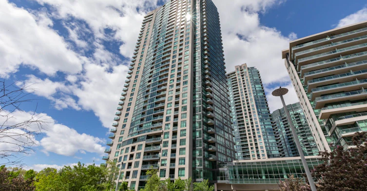 2904-215 Fort York Boulevard, Toronto, ON, M5V 4A2