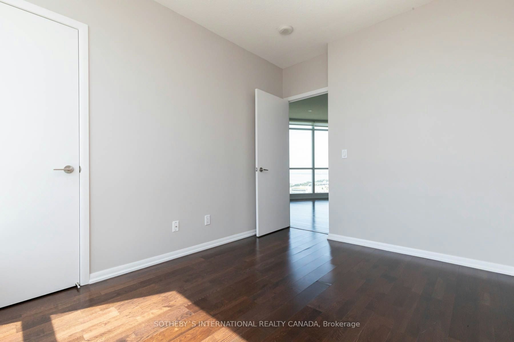 2904-215 Fort York Boulevard, Toronto, ON, M5V 4A2 - 15