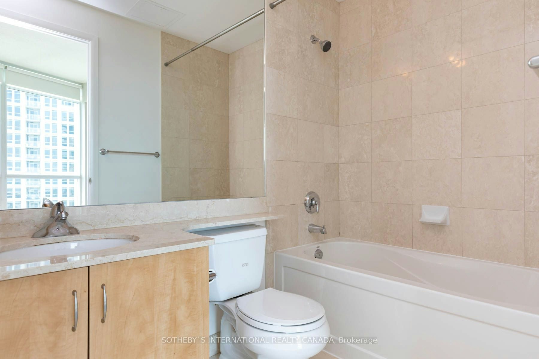 2904-215 Fort York Boulevard, Toronto, ON, M5V 4A2 - 13