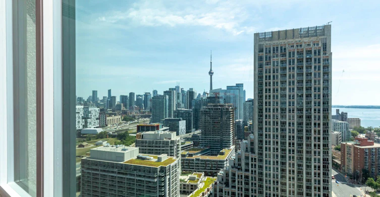 2904-215 Fort York Boulevard, Toronto, ON, M5V 4A2 - 24