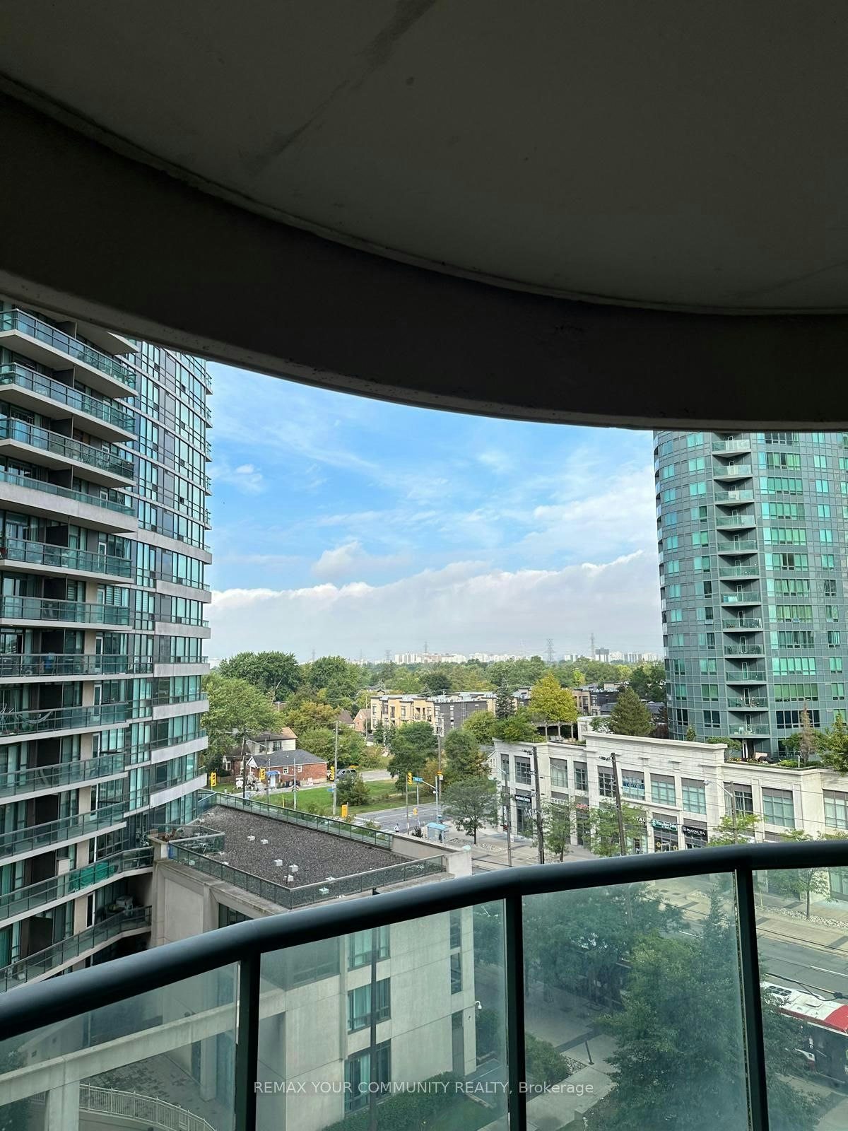 810-7 Lorraine Drive, Toronto, ON, M2N 7H2 - 10