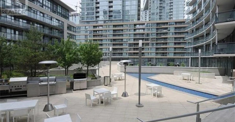 1009-25 Capreol Court, Toronto, ON, M5V 3Z7
