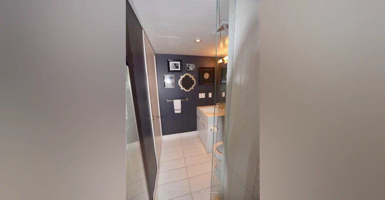 1009-25 Capreol Court, Toronto, ON, M5V 3Z7 - 9