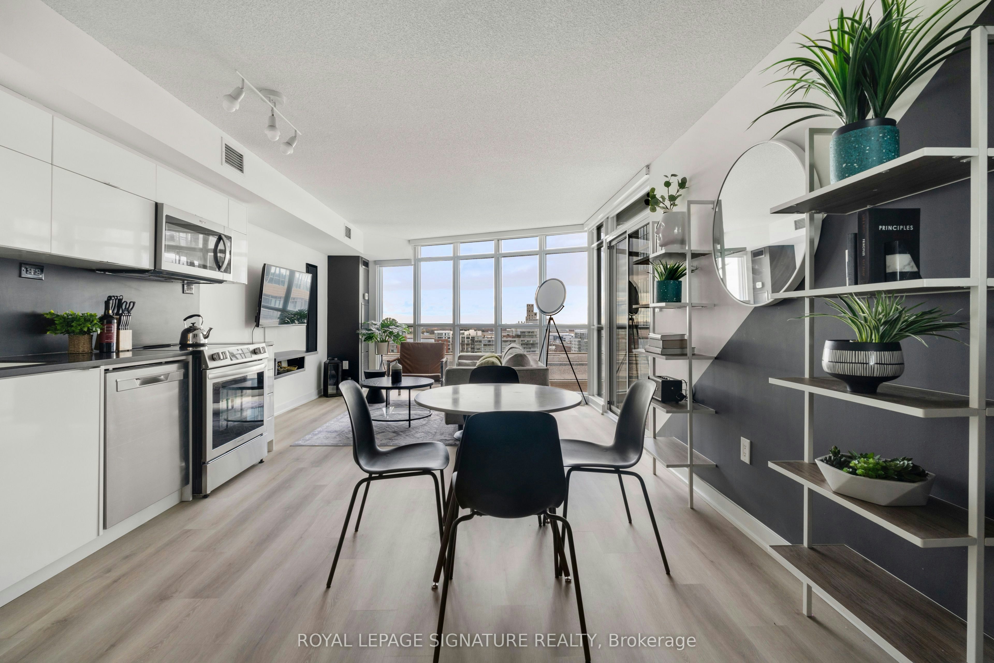 1209-21 Iceboat Terrace, Toronto, ON, M5V 4A9 - 4