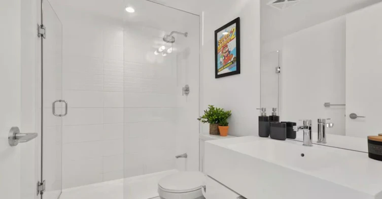 1209-21 Iceboat Terrace, Toronto, ON, M5V 4A9 - 14
