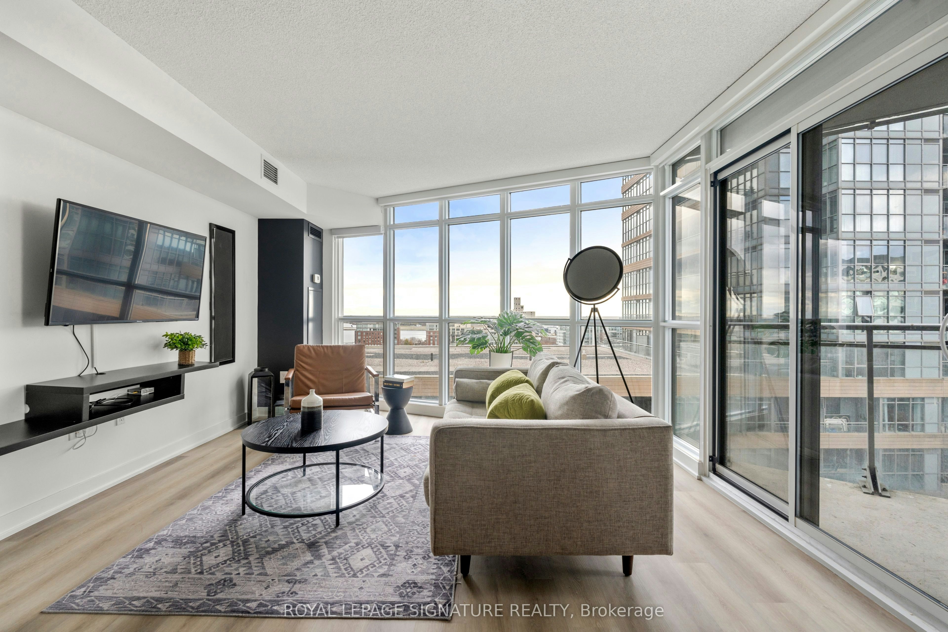 1209-21 Iceboat Terrace, Toronto, ON, M5V 4A9 - 3