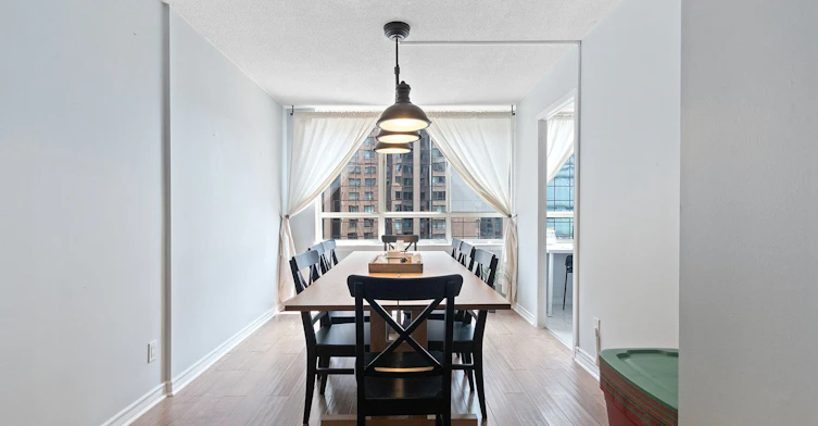 1013-633 Bay Street, Toronto, ON, M5G 2G4 - 7
