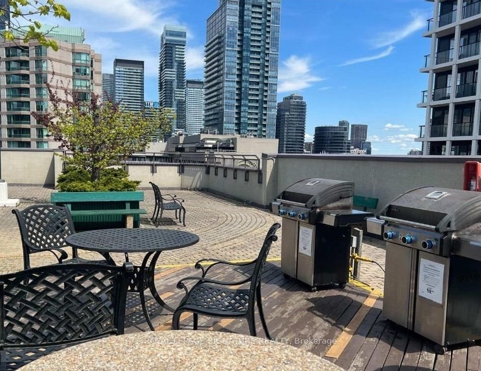 1013-633 Bay Street, Toronto, ON, M5G 2G4 - 33