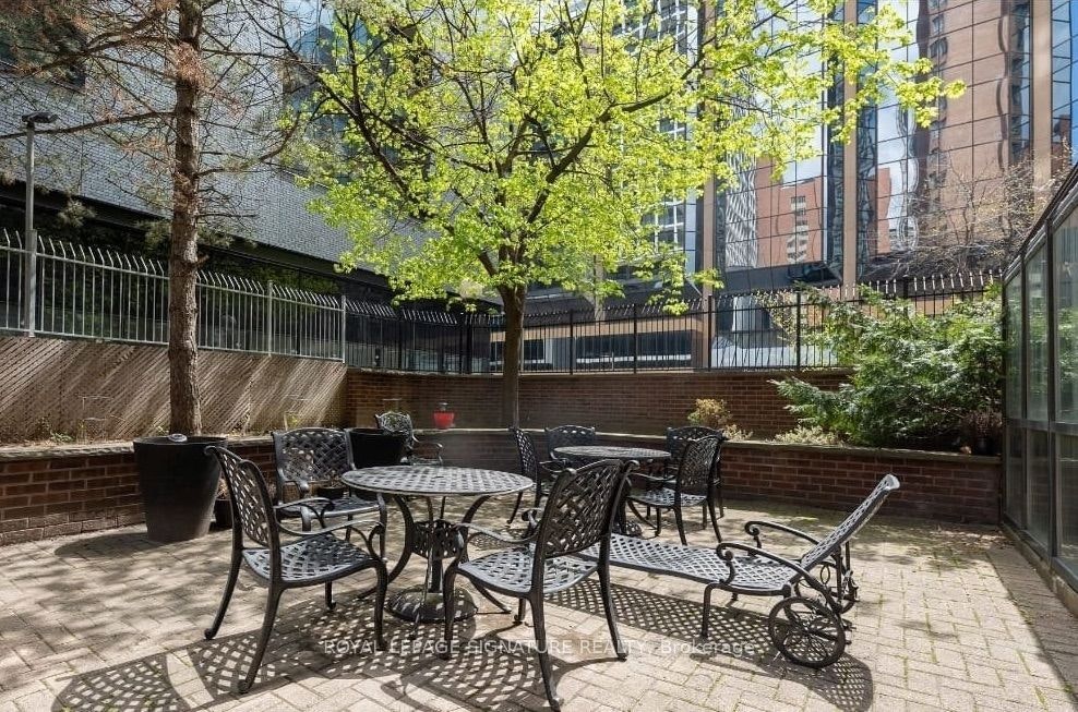 1013-633 Bay Street, Toronto, ON, M5G 2G4 - 32