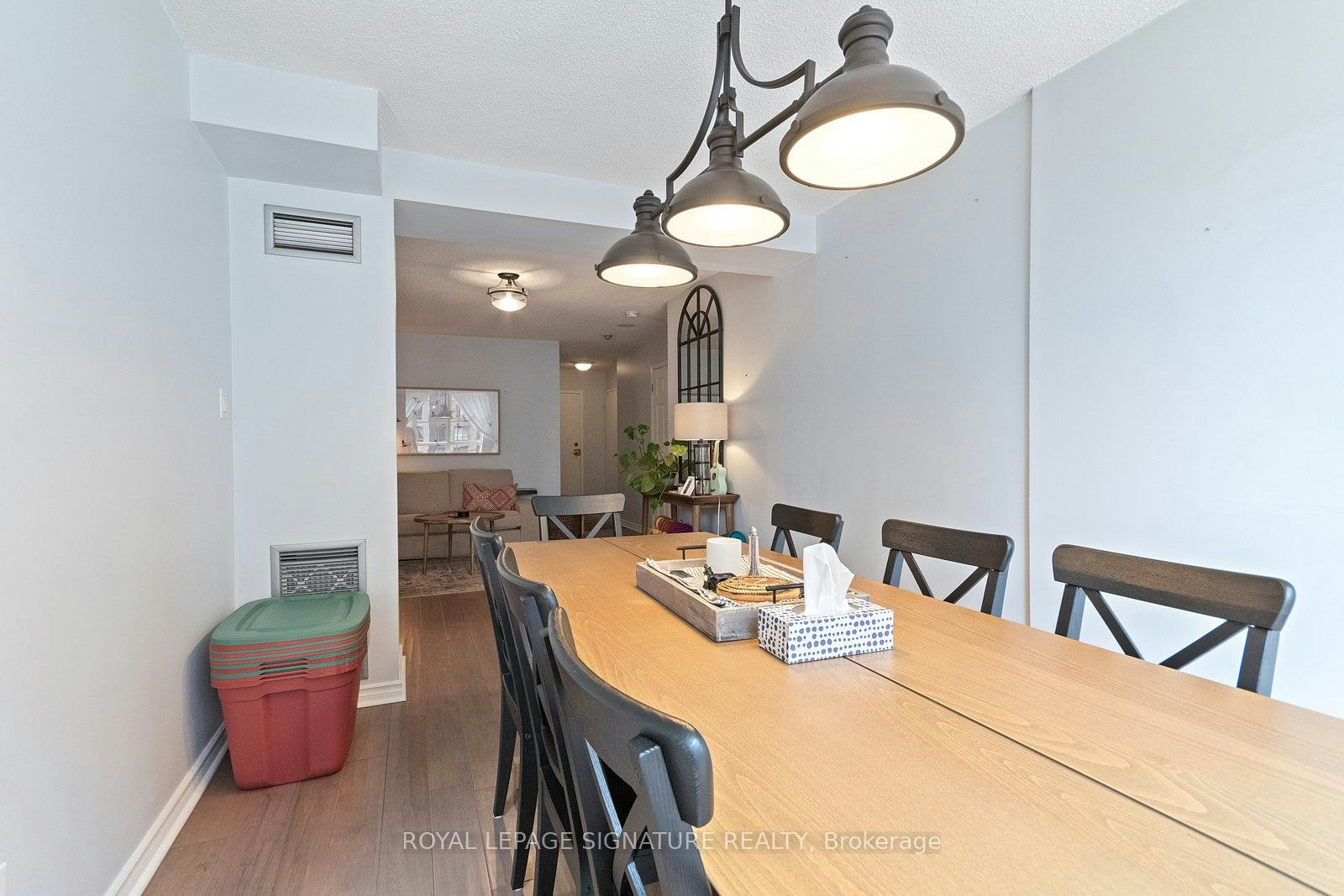 1013-633 Bay Street, Toronto, ON, M5G 2G4 - 10