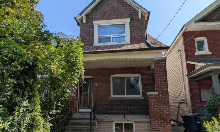 61 Greensides Avenue