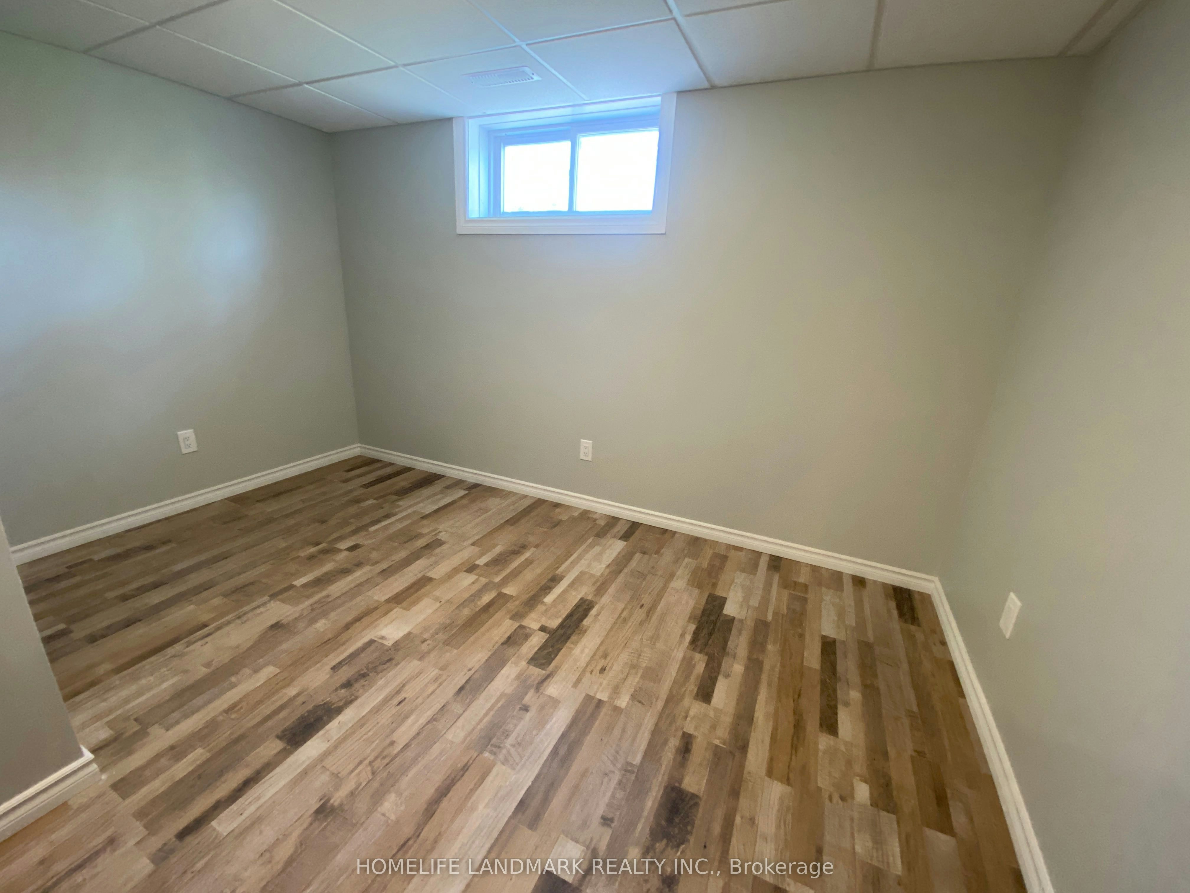 Lower-11 Pindar Crescent, Toronto, ON, M2J 3L3 - 8