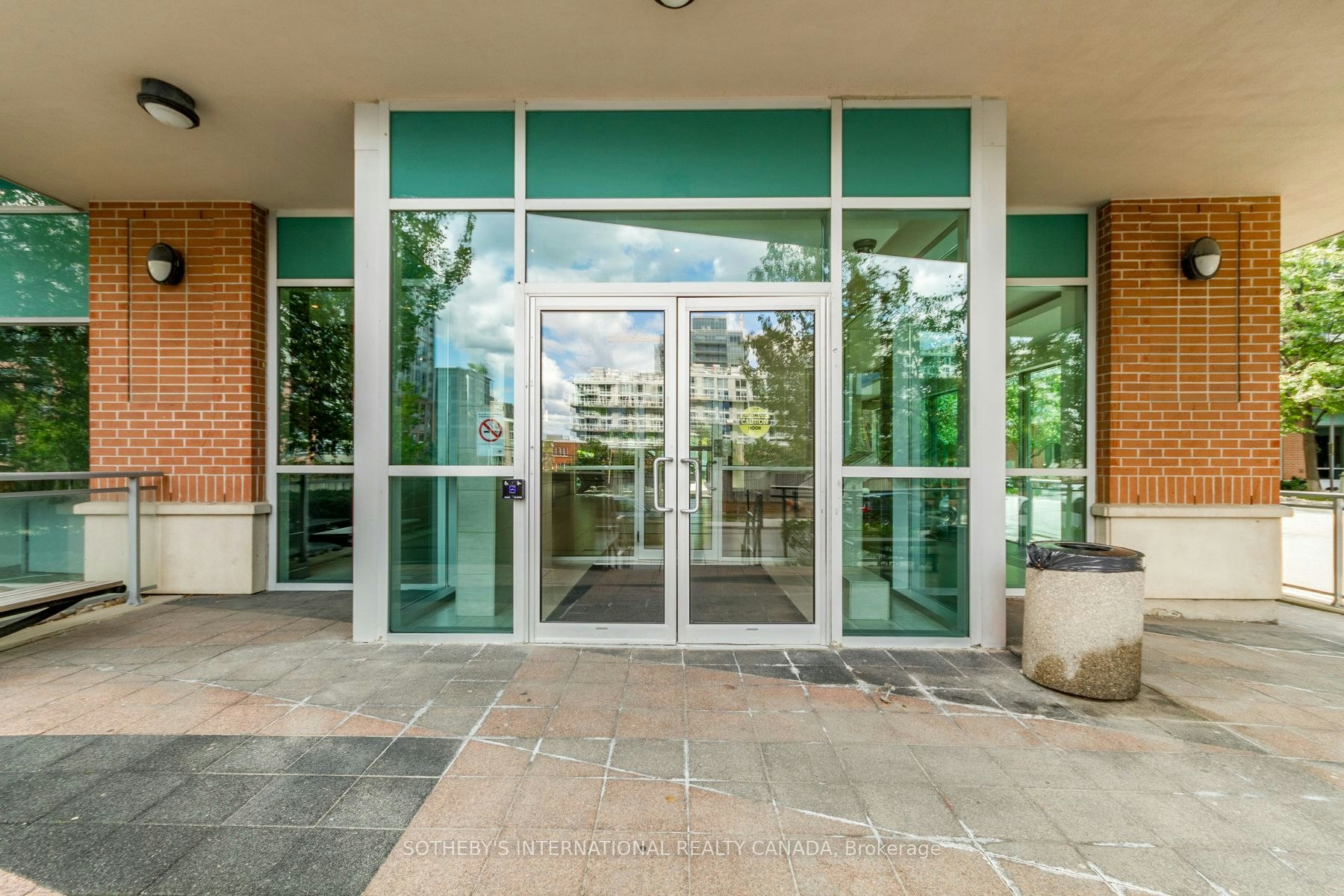 2402-80 Western Battery Road, Toronto, ON, M6K 3S1 - 5