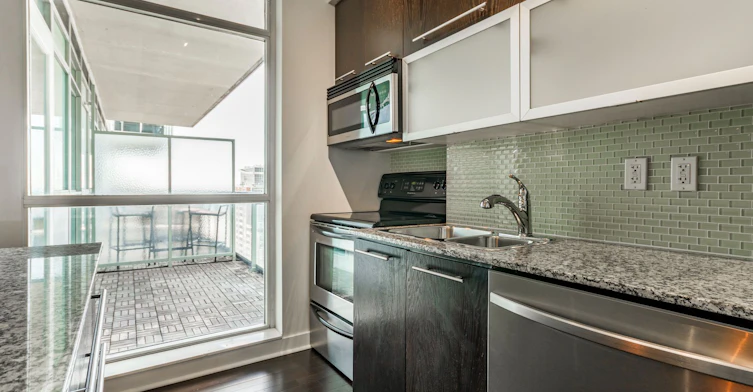 2402-80 Western Battery Road, Toronto, ON, M6K 3S1 - 18