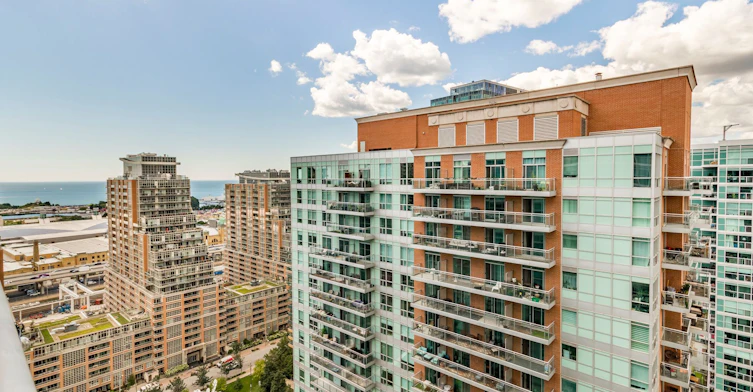 2402-80 Western Battery Road, Toronto, ON, M6K 3S1 - 30