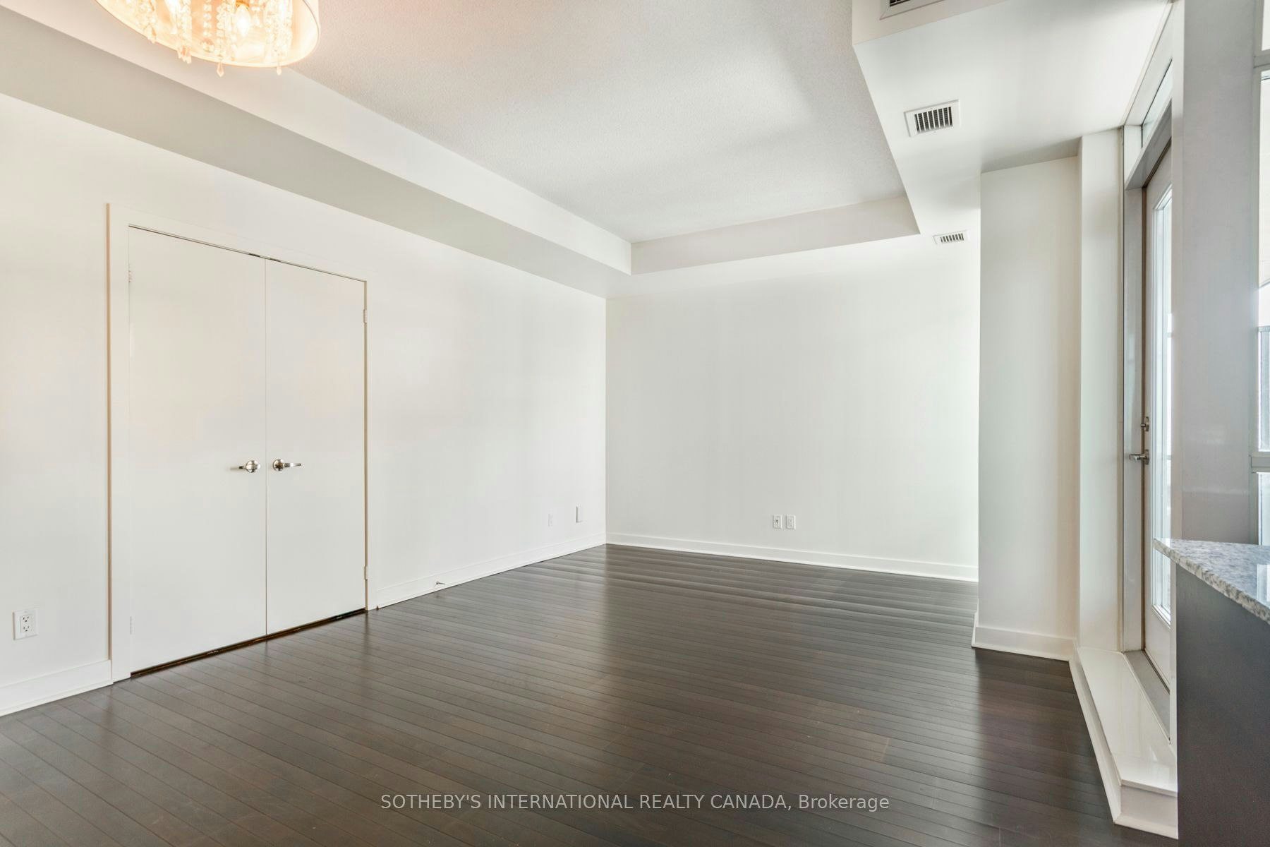2402-80 Western Battery Road, Toronto, ON, M6K 3S1 - 16