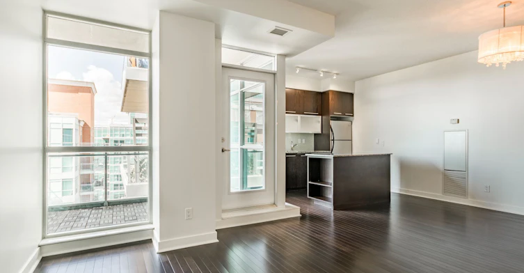 2402-80 Western Battery Road, Toronto, ON, M6K 3S1 - 21
