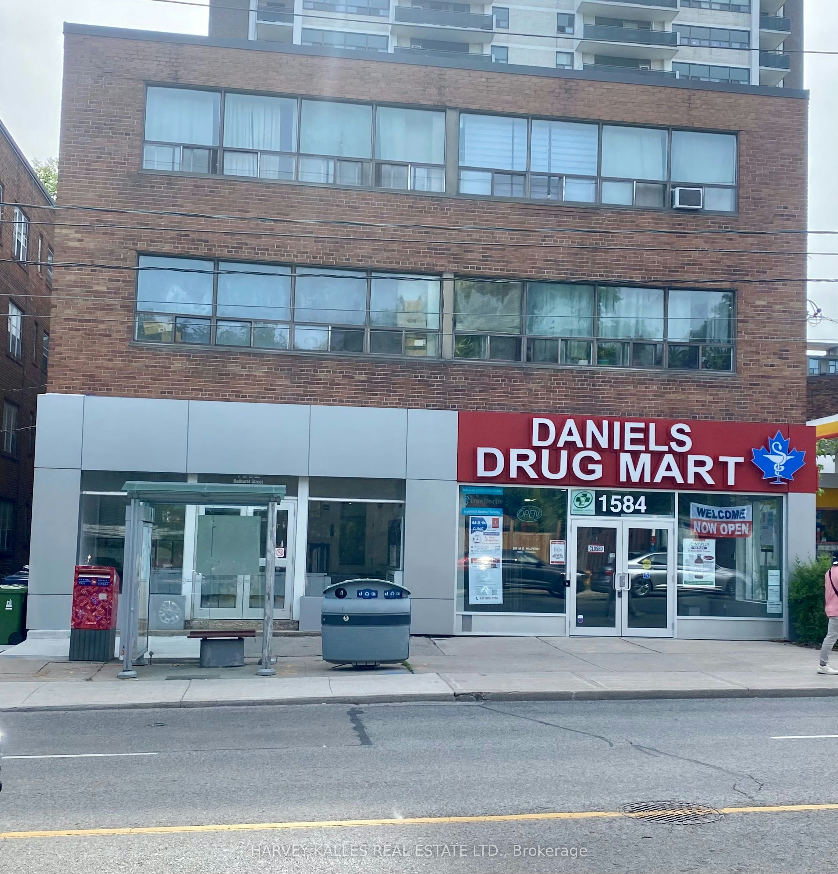 B1-1582 Bathurst Street, Toronto, ON, M5P 3H3