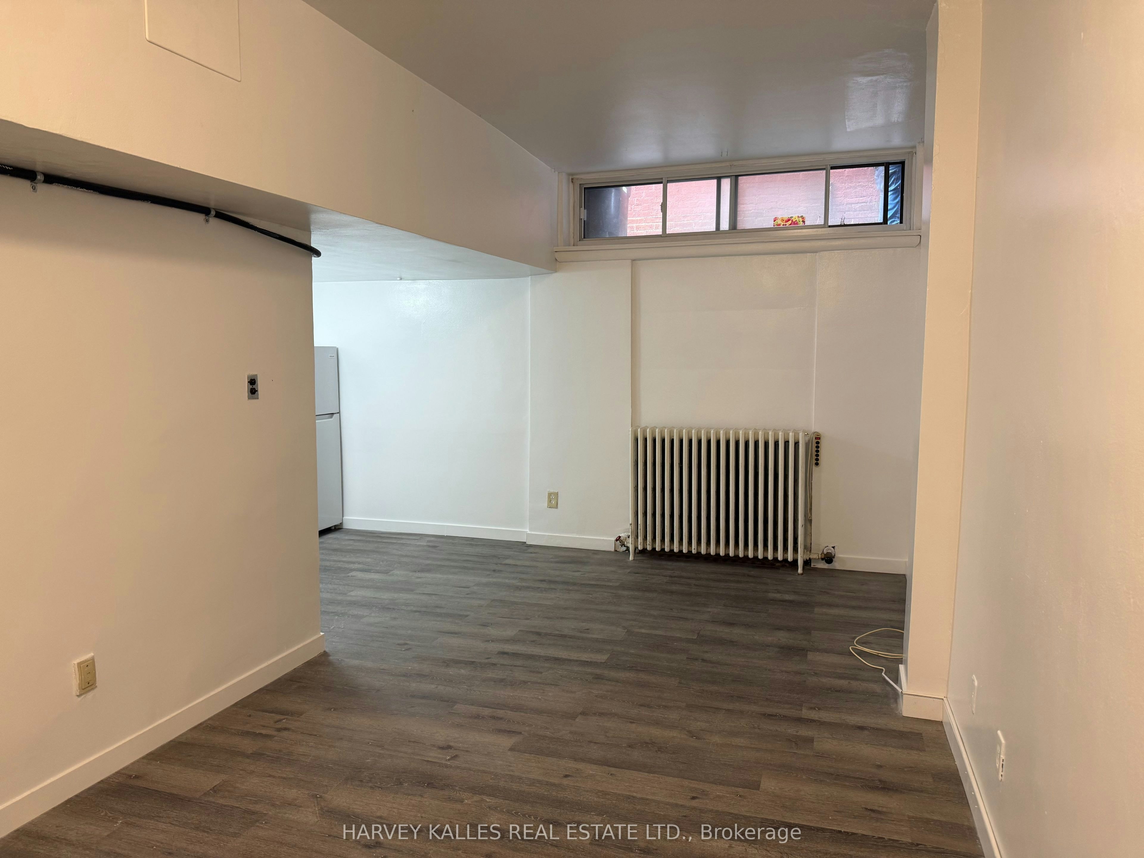 B1-1582 Bathurst Street, Toronto, ON, M5P 3H3 - 3