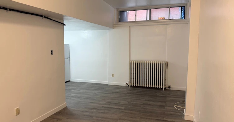 B1-1582 Bathurst Street, Toronto, ON, M5P 3H3 - 3
