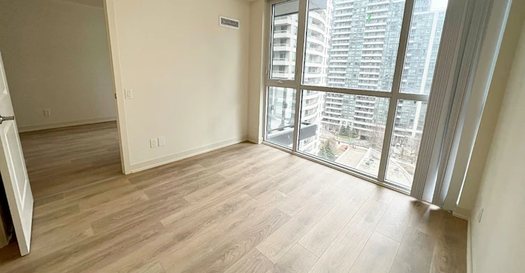 802-4955 Yonge Street, Toronto, ON, M2N 0L8 - 5