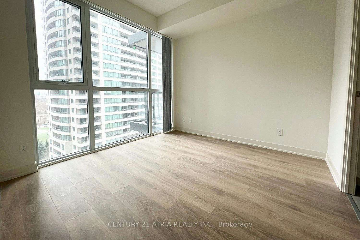 802-4955 Yonge Street, Toronto, ON, M2N 0L8 - 6