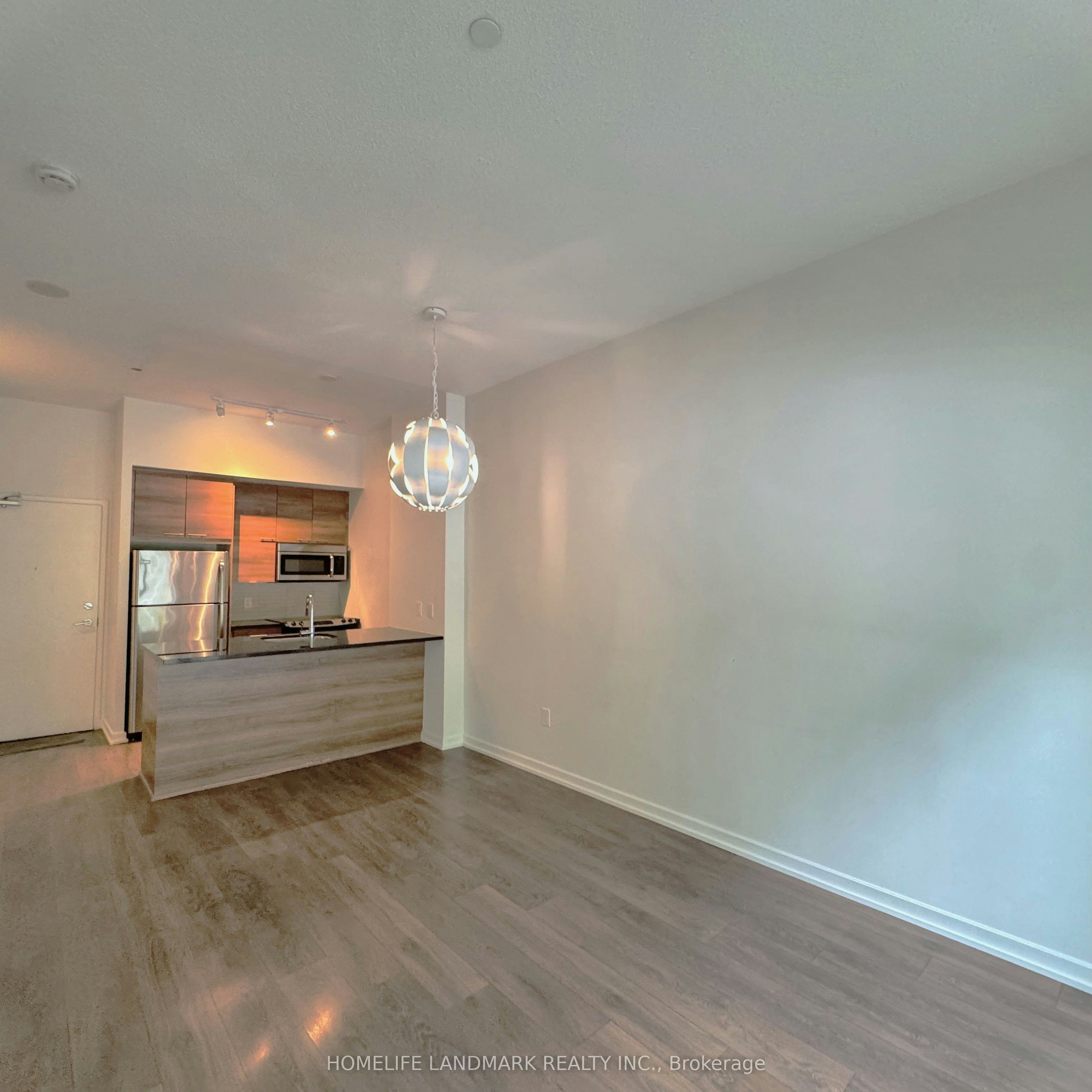 PS 011-66 Forest Manor Drive, Toronto, ON, M2J 0B7 - 3