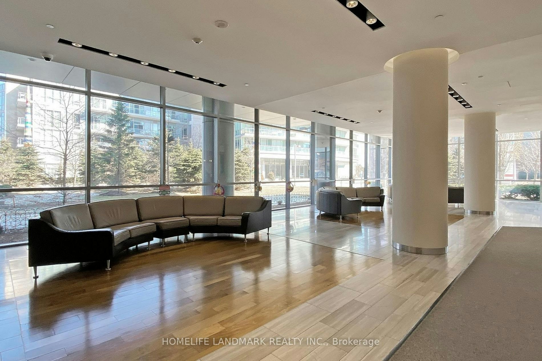 PS 011-66 Forest Manor Drive, Toronto, ON, M2J 0B7 - 15