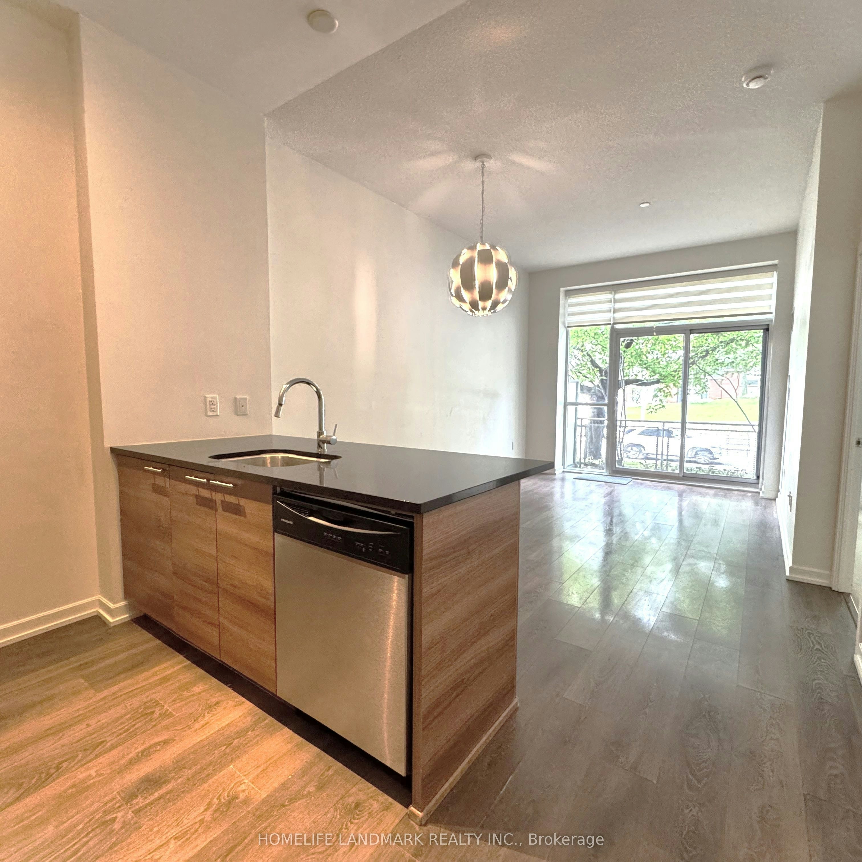 PS 011-66 Forest Manor Drive, Toronto, ON, M2J 0B7 - 4