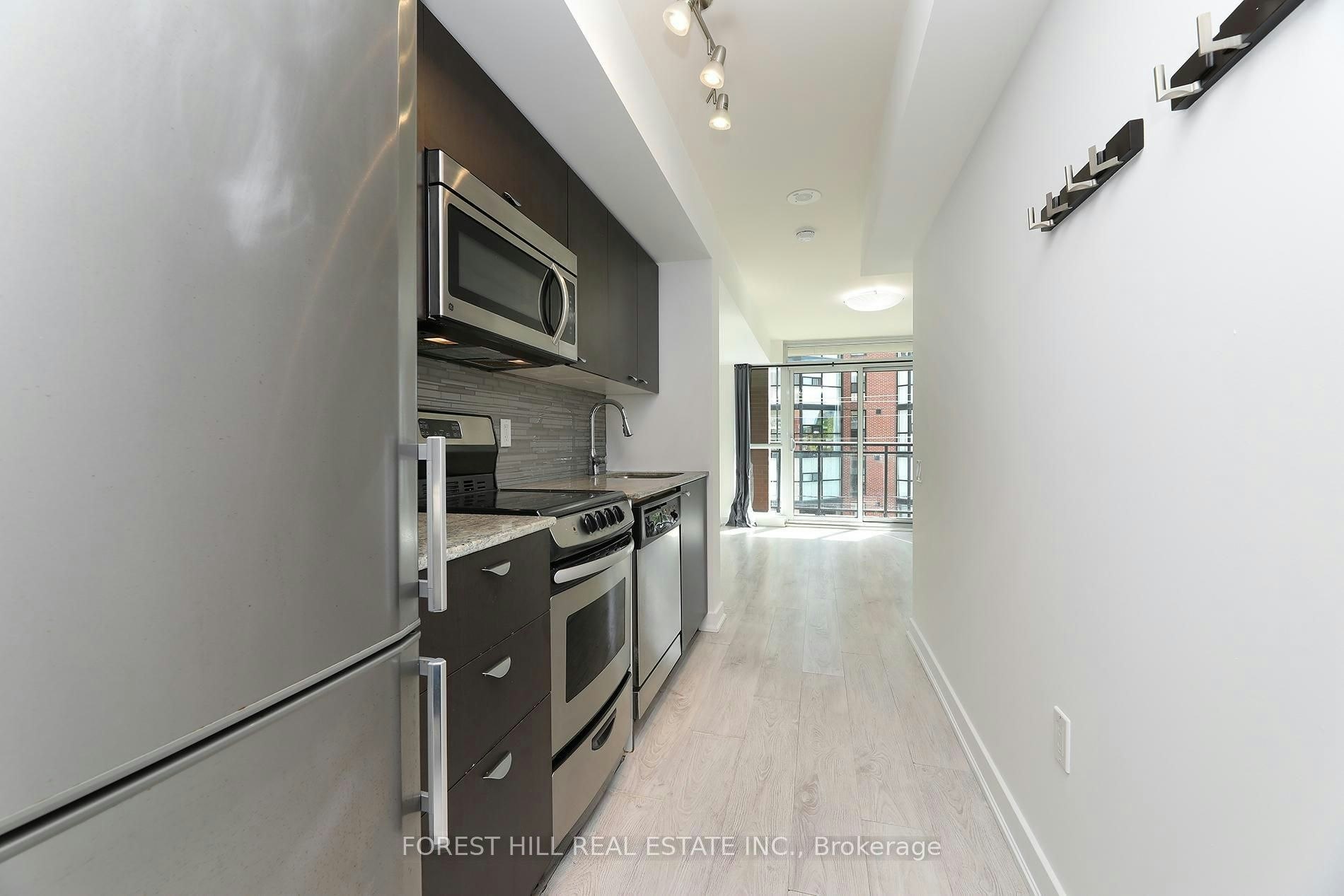 307-78 Tecumseth Street, Toronto, ON, M5V 0A9 - 7