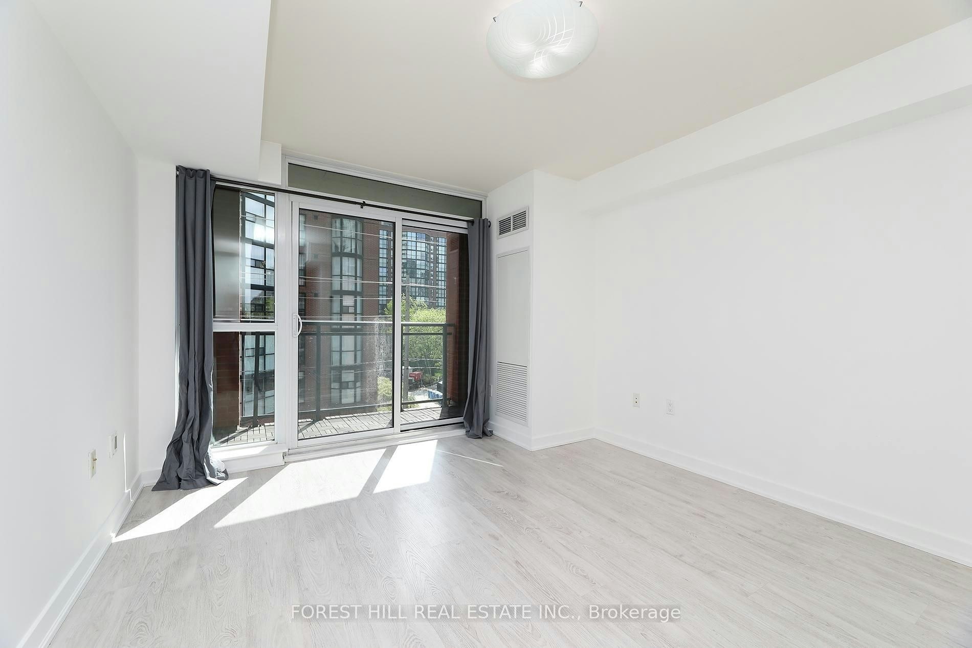 307-78 Tecumseth Street, Toronto, ON, M5V 0A9 - 8
