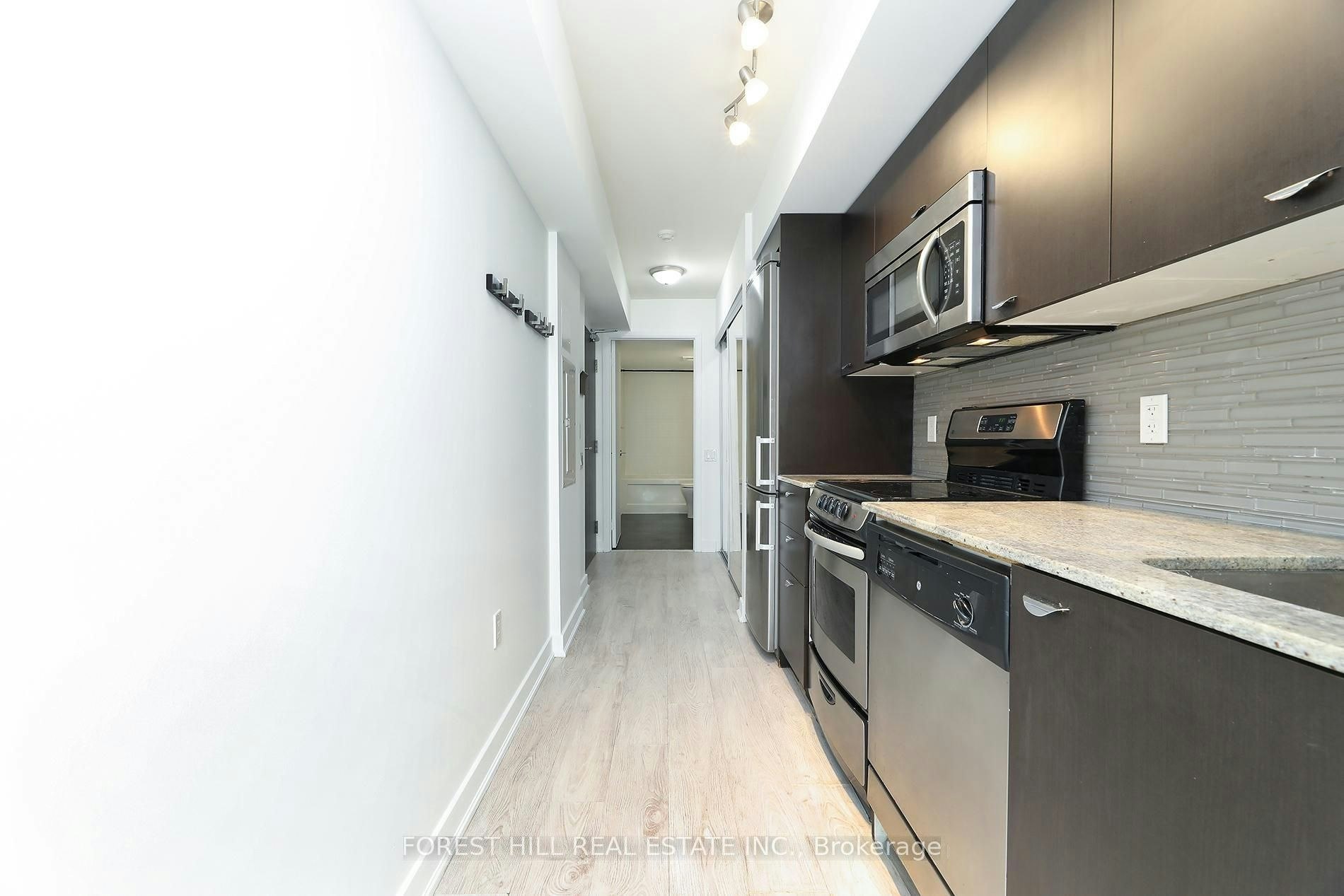 307-78 Tecumseth Street, Toronto, ON, M5V 0A9 - 6