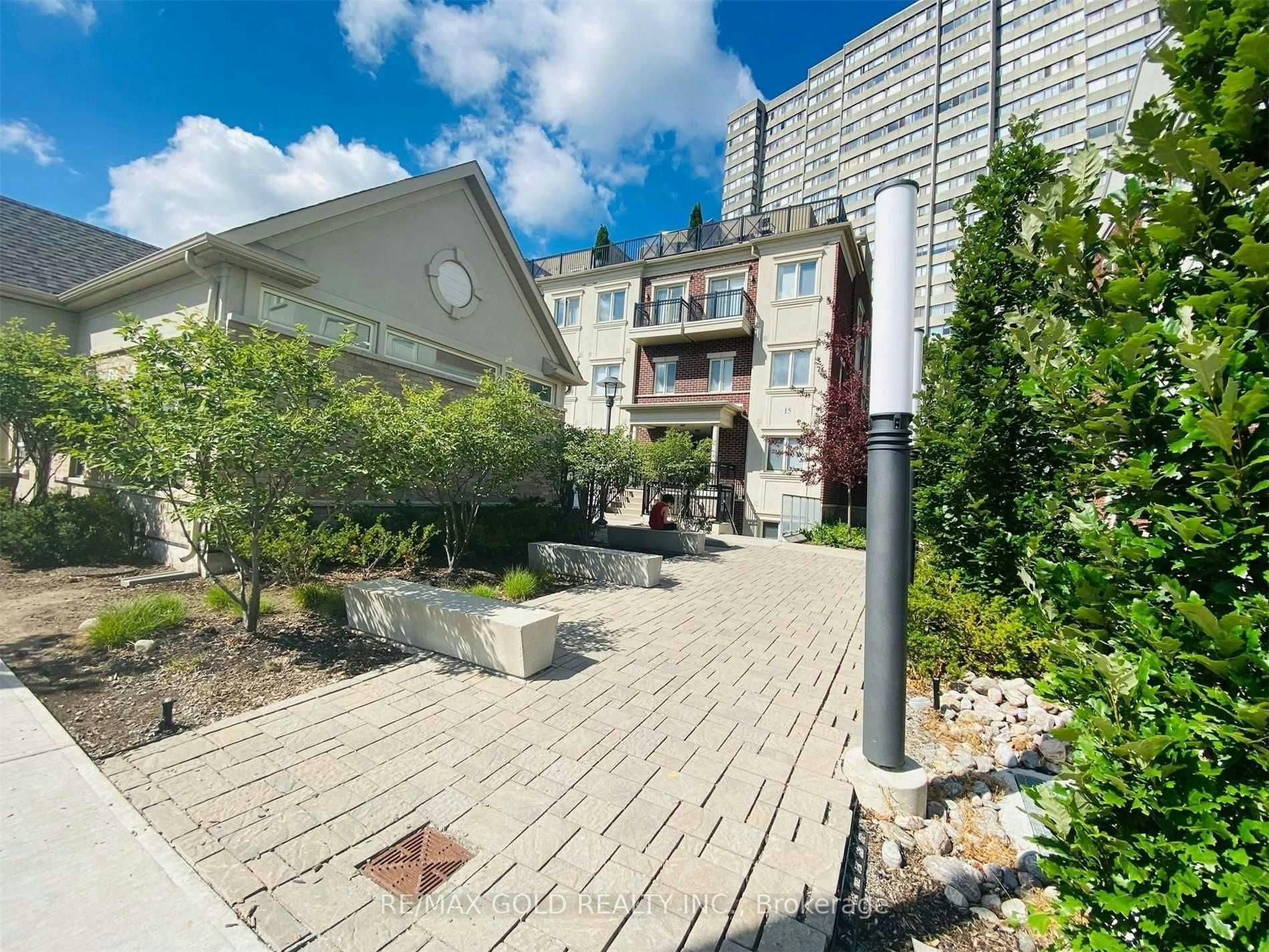 114-15 Coneflower Crescent, Toronto, ON, M2R 0A5