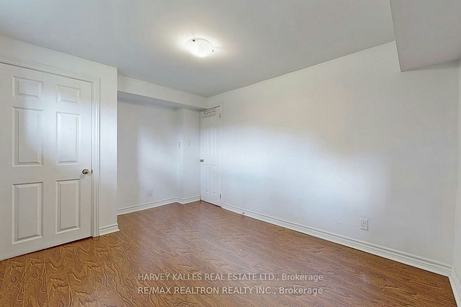 Lower-142 Combe Avenue, Toronto, ON, M3H 4K1 - 9