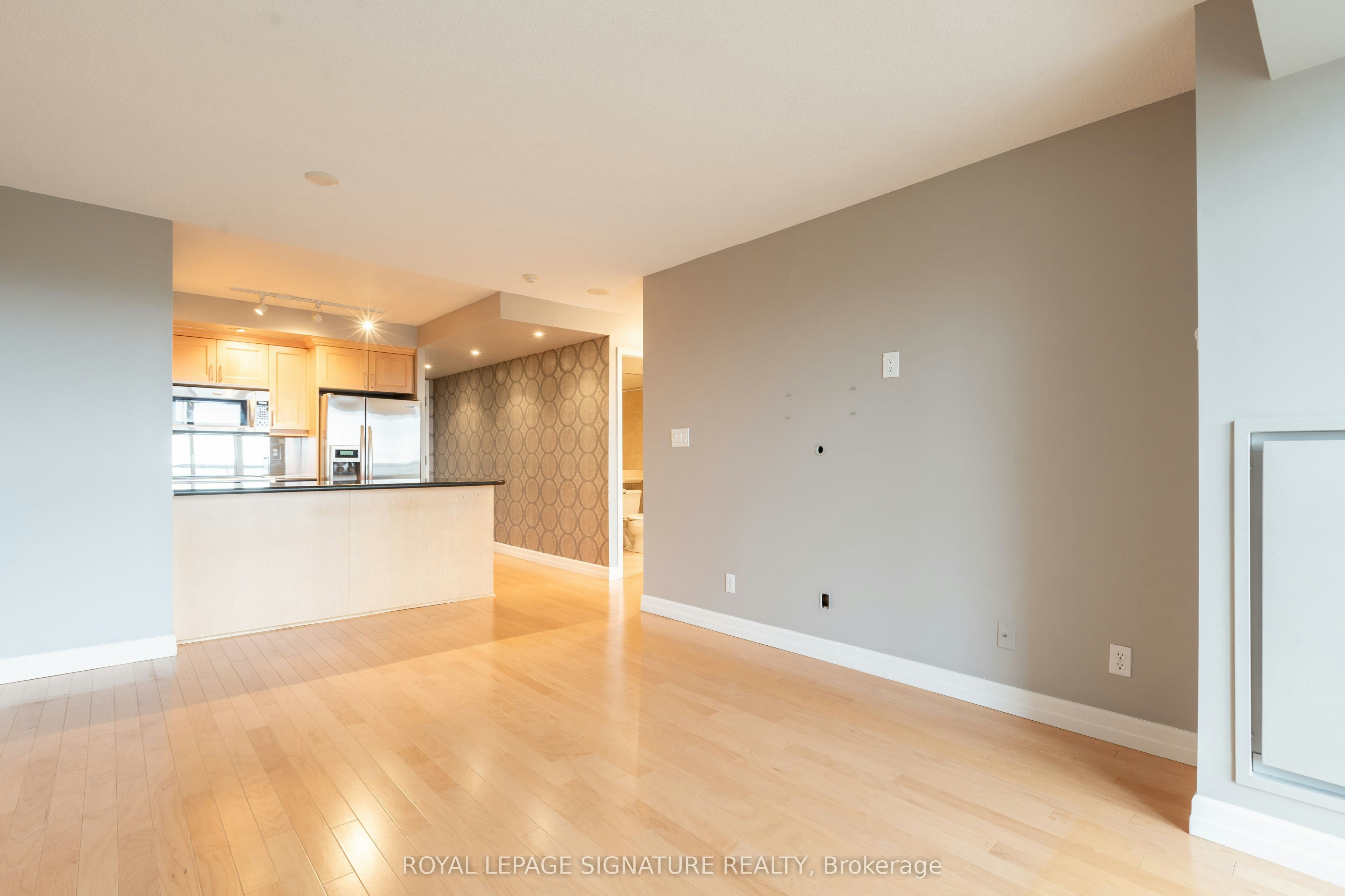 1208-900 Mount Pleasant Road, Toronto, ON, M4P 3J9 - 5
