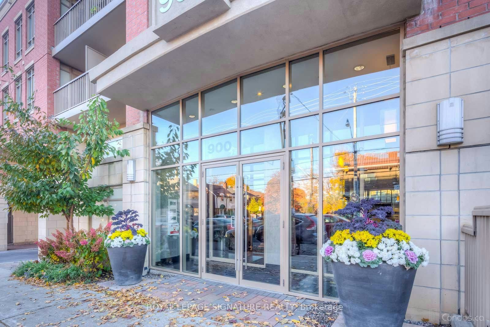 1208-900 Mount Pleasant Road, Toronto, ON, M4P 3J9