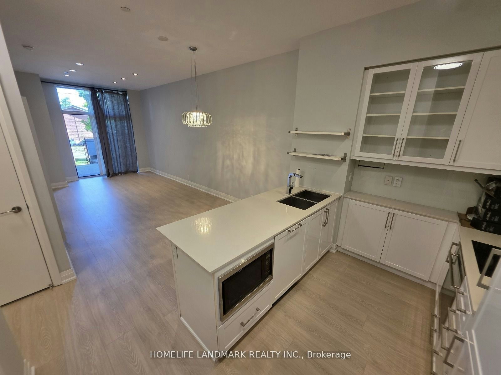 116-21 Clairtrell Road, Toronto, ON, M2N 0G8 - 4