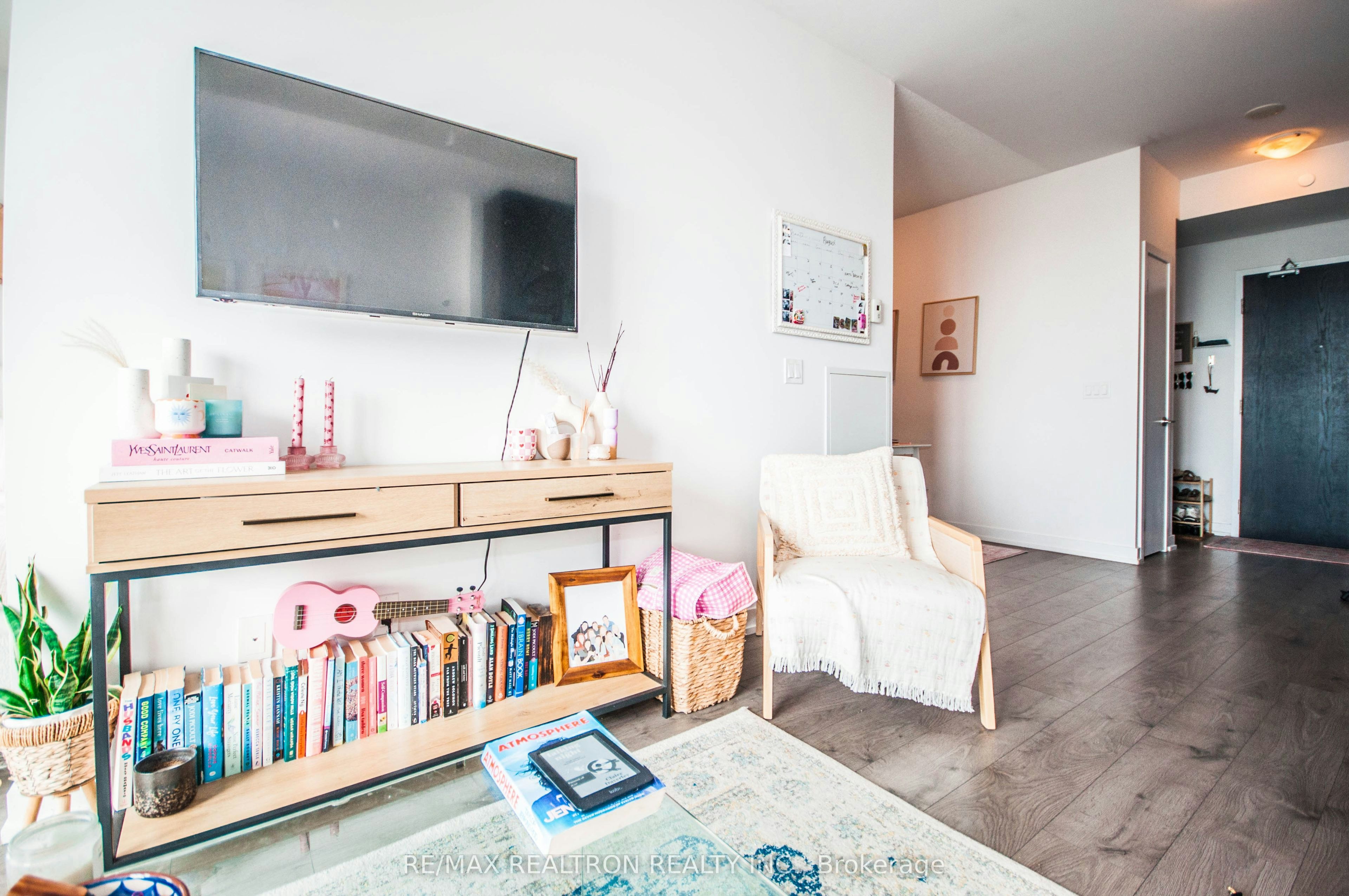 1211-297 College Street, Toronto, ON, M5T 1S2 - 13