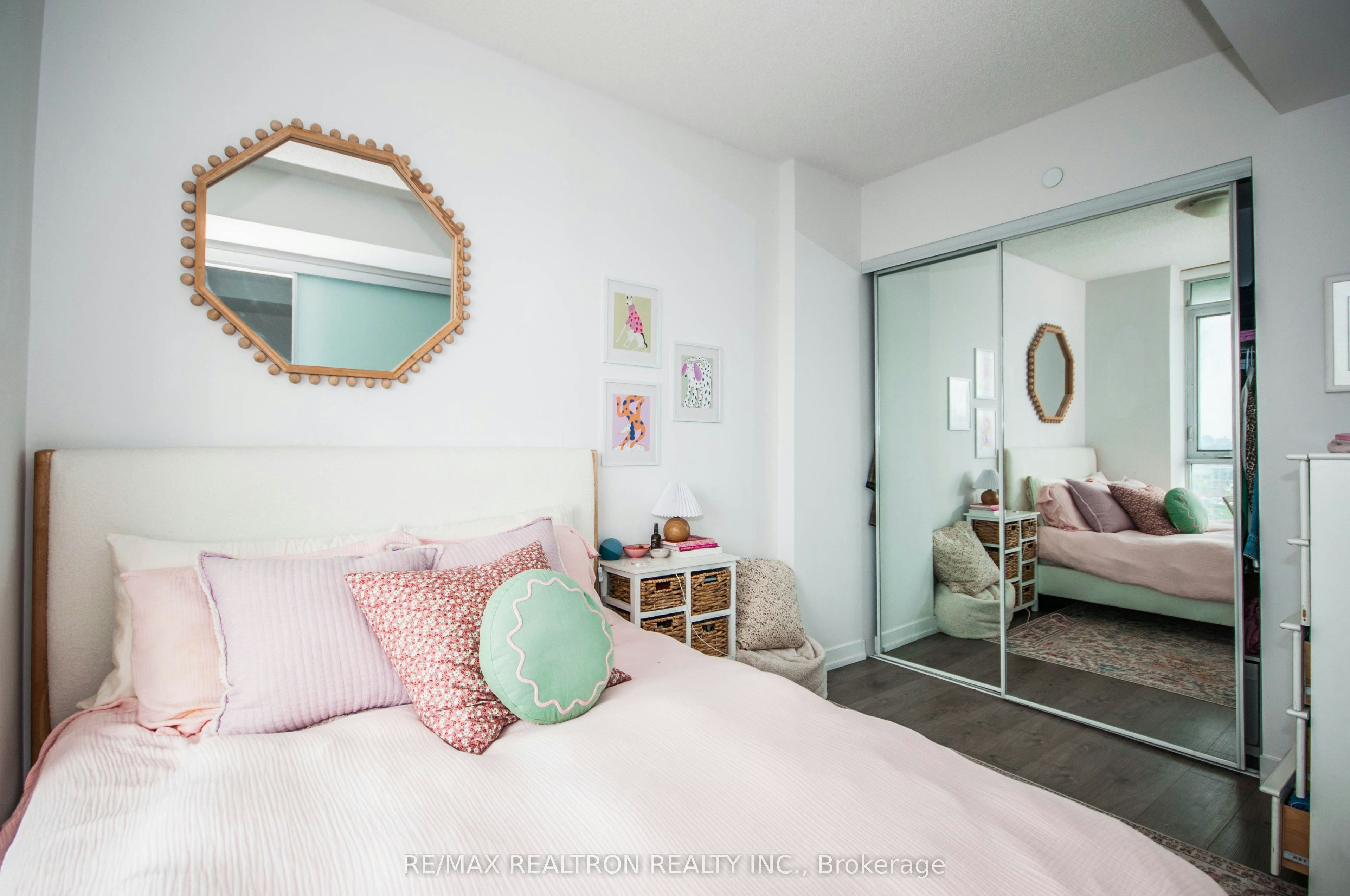 1211-297 College Street, Toronto, ON, M5T 1S2 - 10