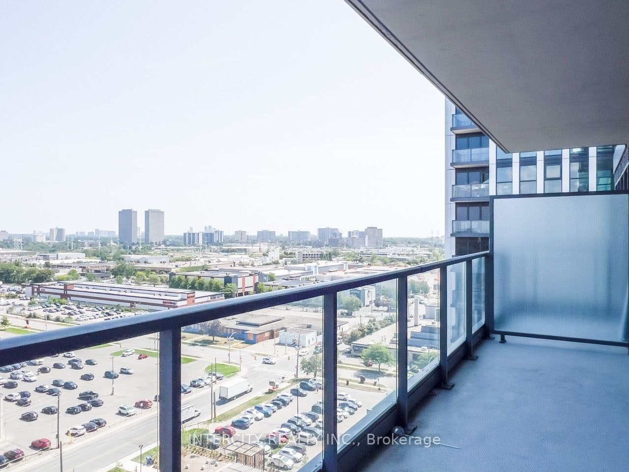 1307-33 Frederick Todd Way E, Toronto, ON, M4G 0C9 - 11