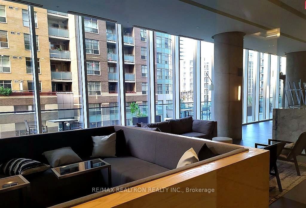 1207-15 Grenville Street, Toronto, ON, M4Y 1A1 - 14