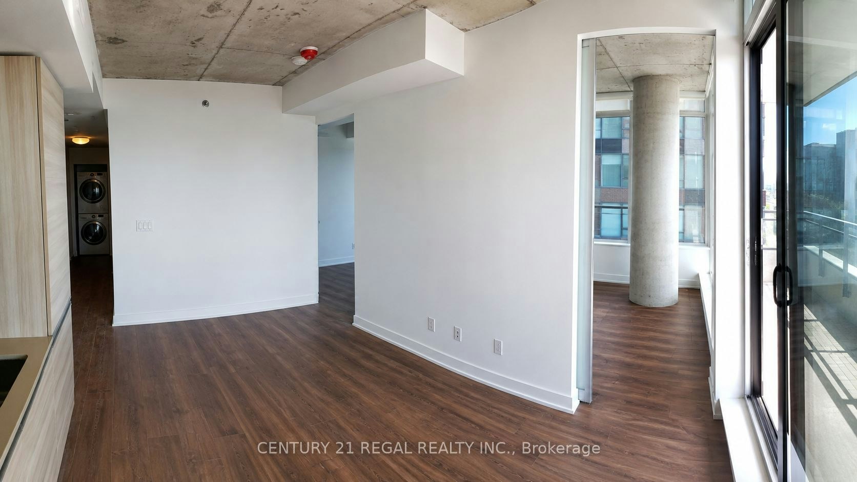 705-20 Minowan Miikan Lane, Toronto, ON, M6J 1M4 - 3