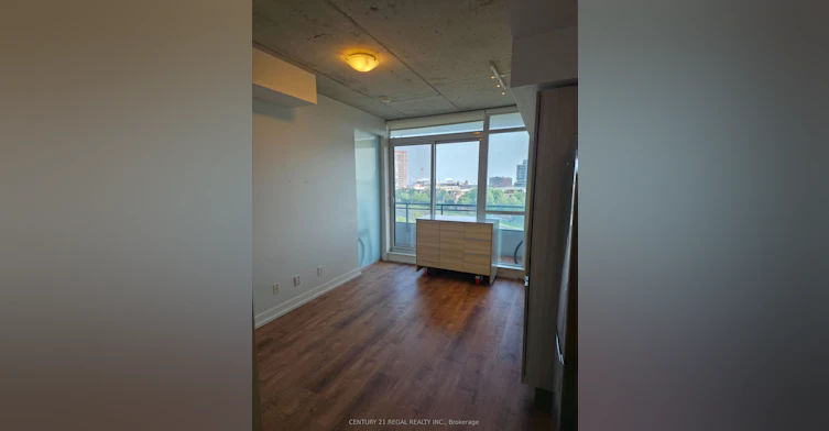 705-20 Minowan Miikan Lane, Toronto, ON, M6J 1M4 - 7
