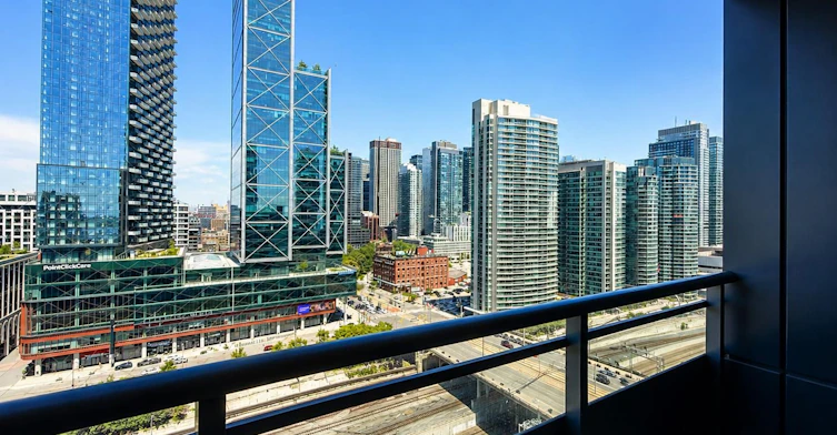 2116-25 Telegram Mews, Toronto, ON, M5V 3Z1 - 9