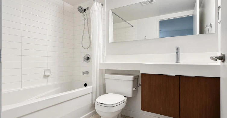 2116-25 Telegram Mews, Toronto, ON, M5V 3Z1 - 10